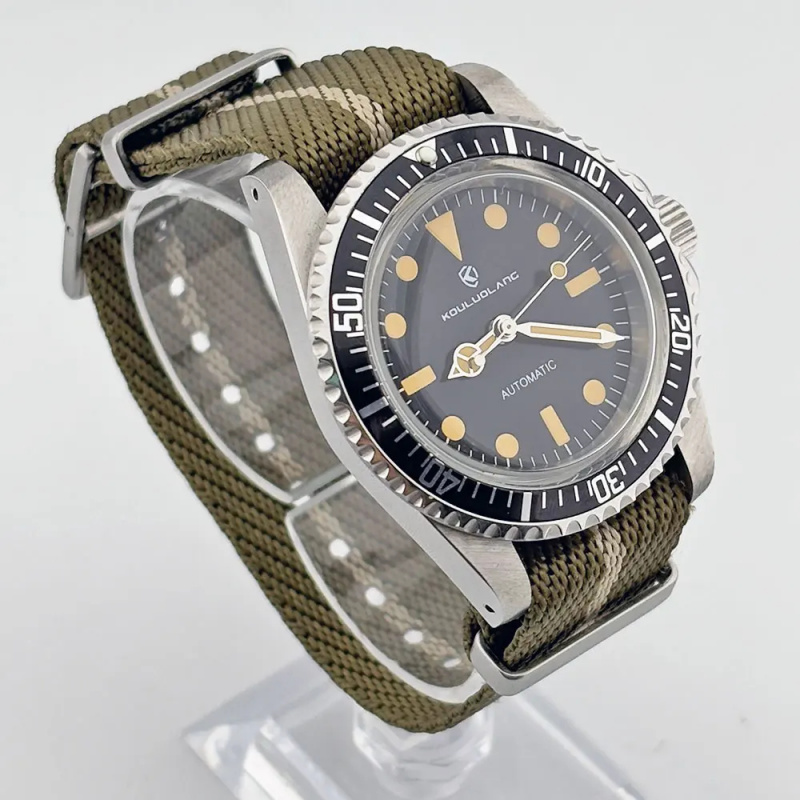 NH35 vintage 40mm sapphire gla - Tropic Strap Vintage reseña y precio