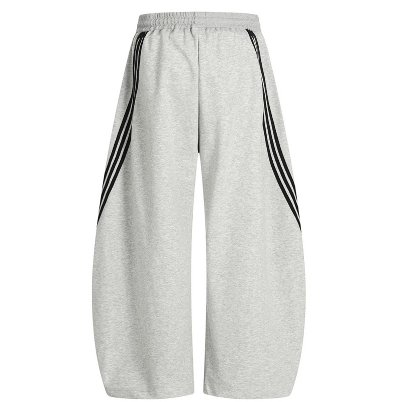 Men's trendy streetwear style, - Curved Spring Bar reseña y precio