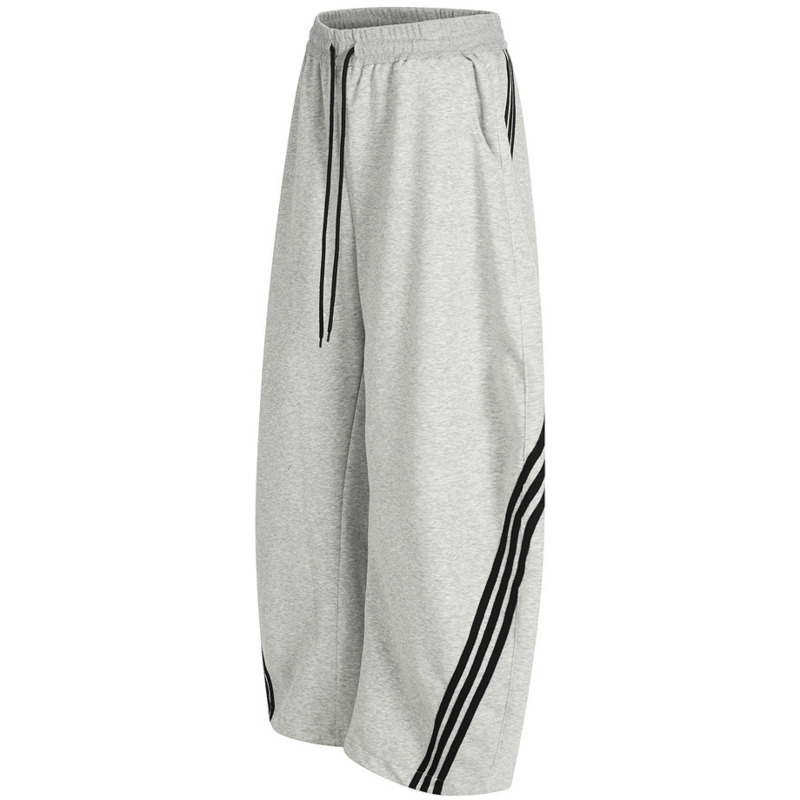 Men's trendy streetwear style, - Curved Spring Bar reseña y precio