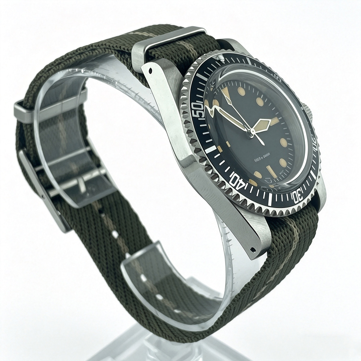 39.5mm Diver Retro watch acryl - Tropic Strap Vintage reseña y precio